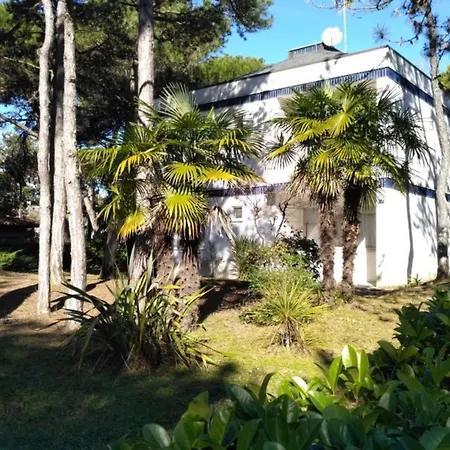 Διαμέρισμα Ideal For Group Getaways In Lignano Λινιάνο Σαμπιαντόρο