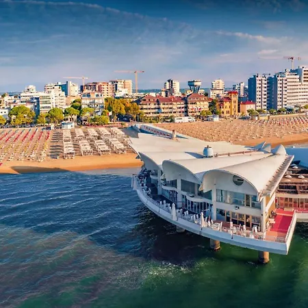 Ideal For Group Getaways In Lignano * Λινιάνο Σαμπιαντόρο